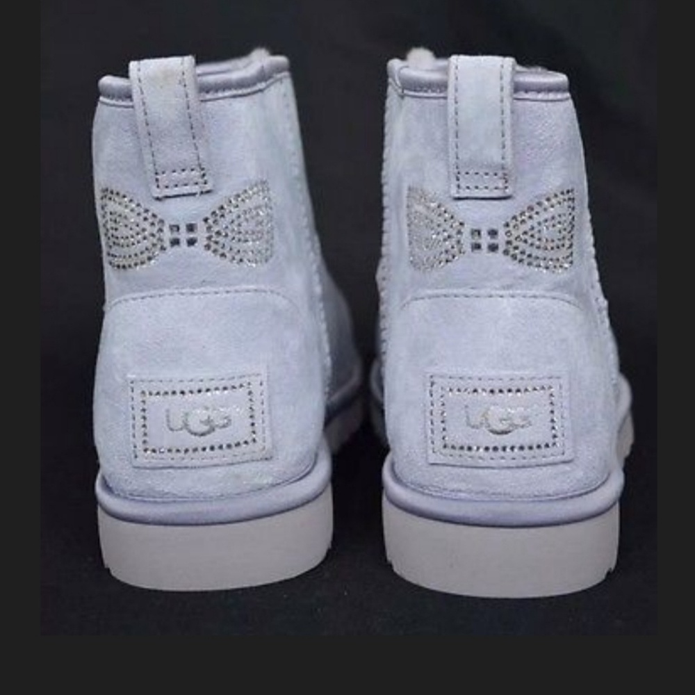 Classic mini Swarovski crystal bow uggs